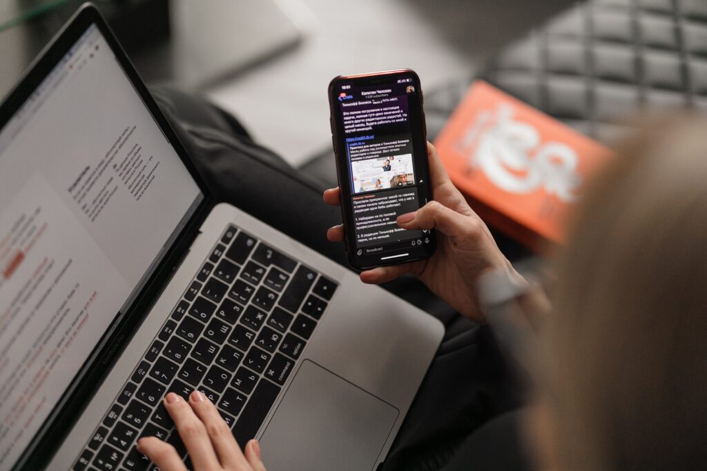 Lady holding a Mobile Device